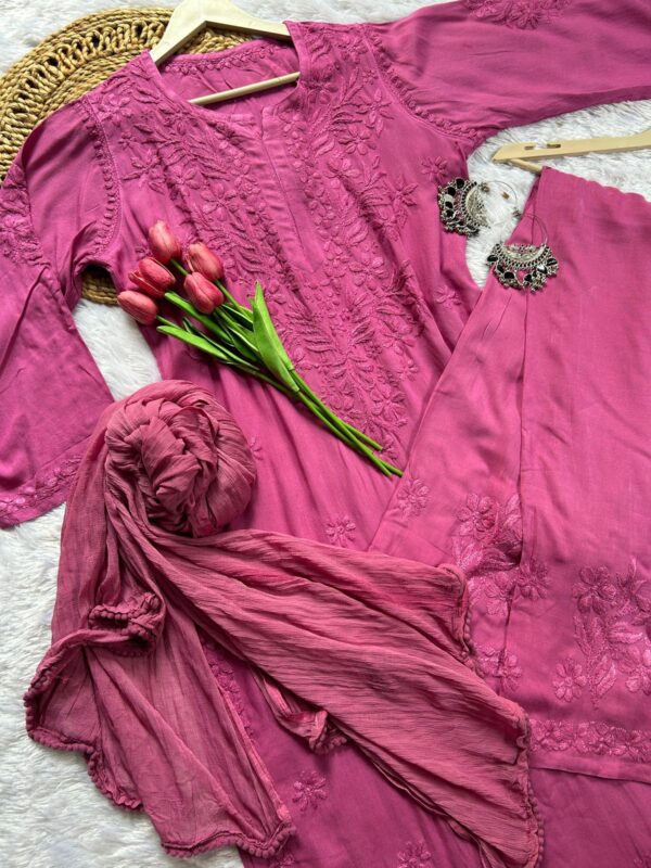 Zeenat Rayon Chikankari Set