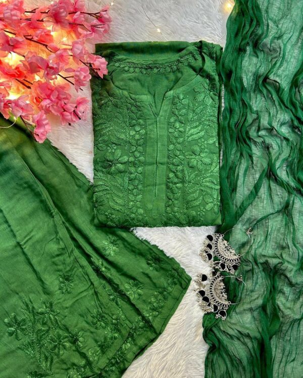 Zeenat Rayon Chikankari Set