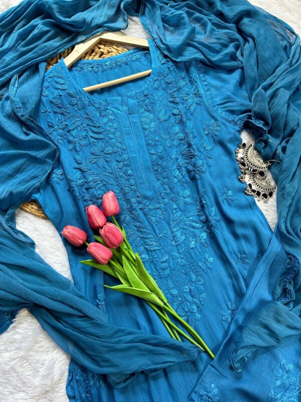 Zeenat Rayon Chikankari Set