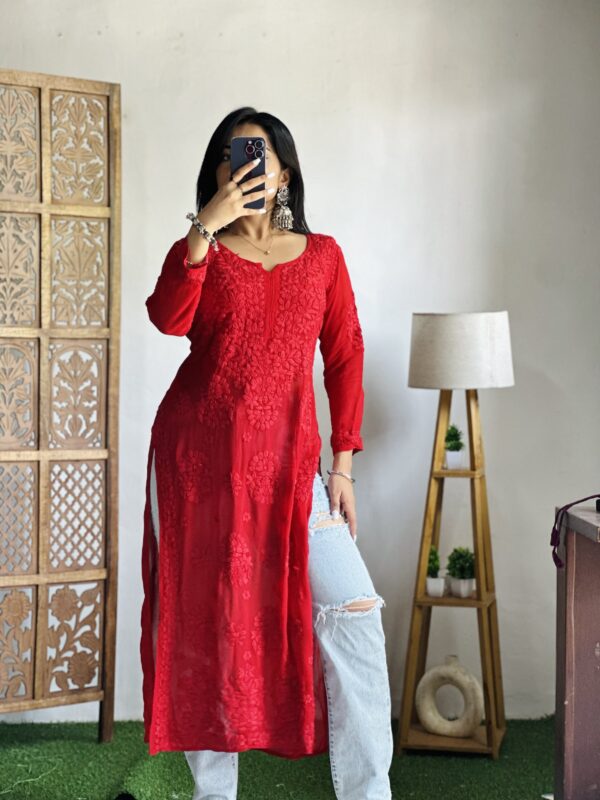 Viscose chikankari kurti