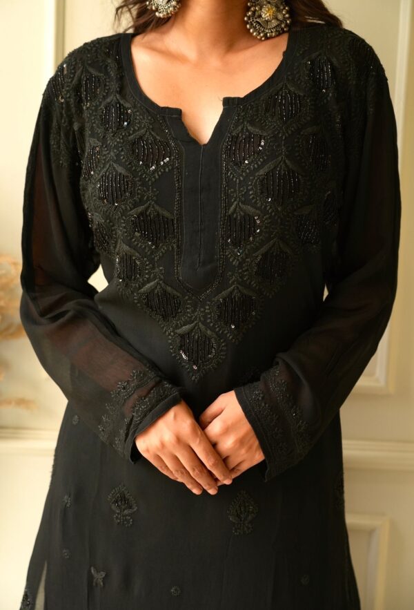 Elizeh cutdana Kurti